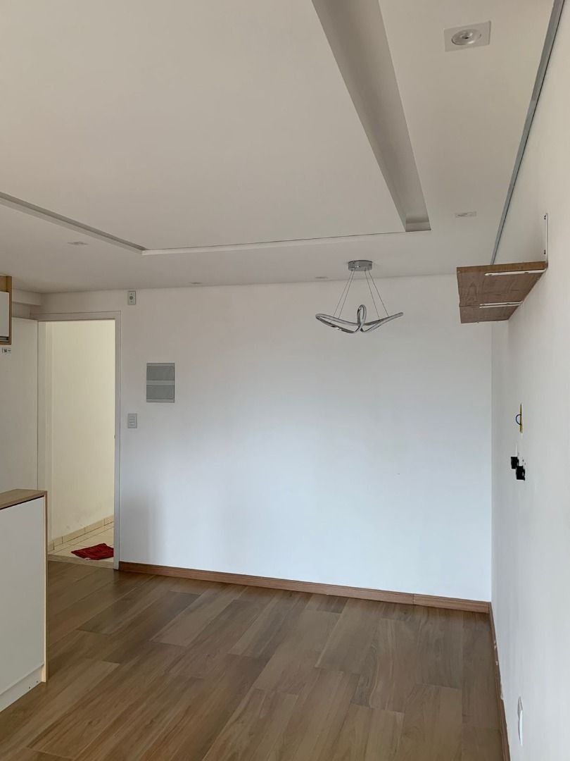 Imagem Apartamento com 2 Quartos à Venda, 47 m² em Vila Curuçá - Santo André
