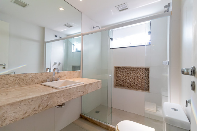 Imagem Casa com 6 Quartos à Venda, 677 m²em Laranjeiras - Rio de Janeiro