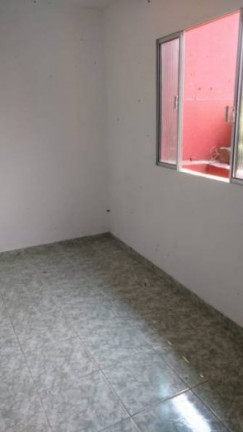 Imagem Casa com 6 Quartos à Venda, 150 m² em Parque Bandeirantes - Mauá Imagem Casa com 6 Quartos à Venda, 150 m² em Parque Bandeirantes - Mauá