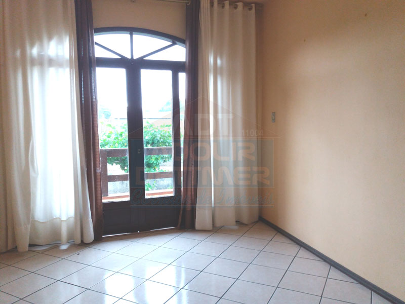 Imagem Sobrado com 3 Quartos à Venda, 155 m²em Jardim Sofia - Joinville