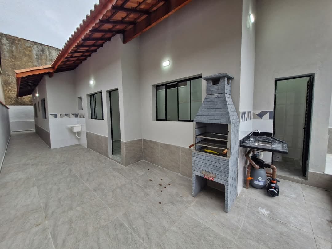 Imagem Casa com 2 Quartos à Venda, 5.895 m² em LOTI - Itanhaém