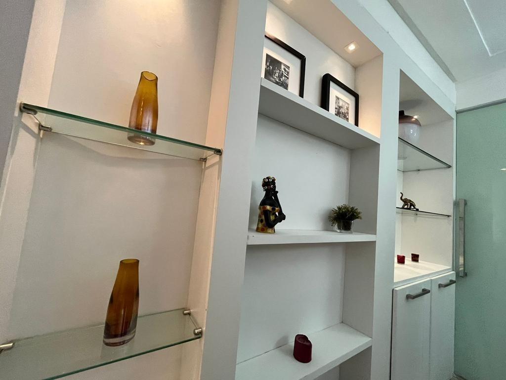 Imagem Apartamento com 1 Quarto para Alugar, 54 m²em Boa Viagem - Recife