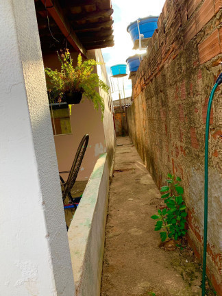 Imagem Casa com 3 Quartos à Venda,  em Parque Anhangüera II - Goiânia