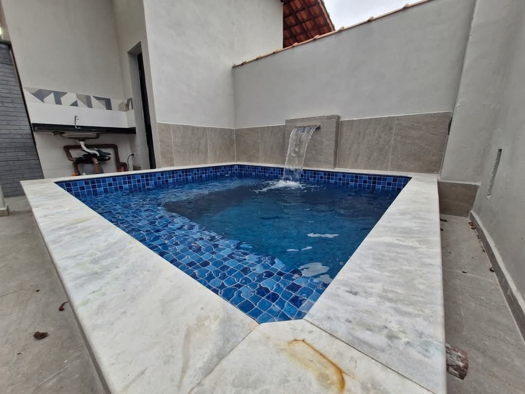 Imagem Casa com 2 Quartos à Venda, 5.895 m² em LOTI - Itanhaém