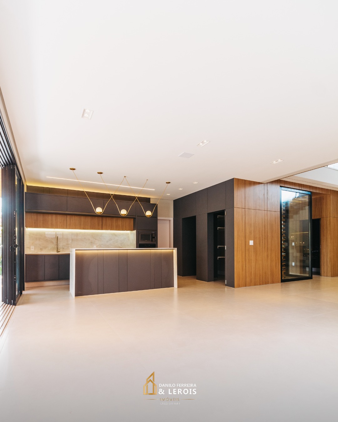 Imagem Casa de Condomínio com 4 Quartos à Venda, 415 m²em Vila Avaí - Indaiatuba Imagem Casa de Condomínio com 4 Quartos à Venda, 415 m²em Vila Avaí - Indaiatuba