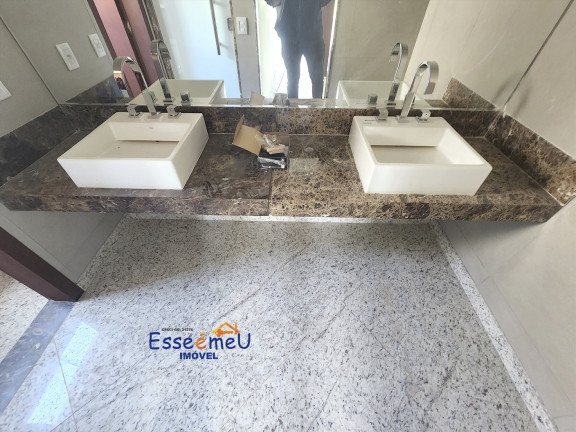 Imagem Casa de Condomínio com 4 Quartos à Venda, 301 m² em Jardins Madri - Goiânia Imagem Casa de Condomínio com 4 Quartos à Venda, 301 m² em Jardins Madri - Goiânia