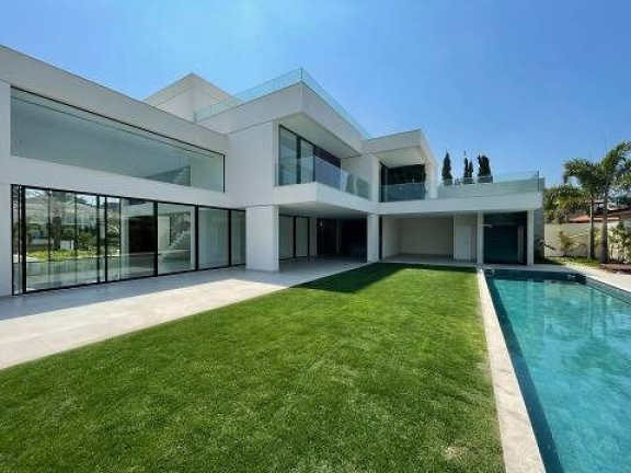 Imagem Casa de Condomínio com 5 Quartos à Venda, 1.100 m² em Barra da Tijuca - Rio de Janeiro Imagem Casa de Condomínio com 5 Quartos à Venda, 1.100 m² em Barra da Tijuca - Rio de Janeiro