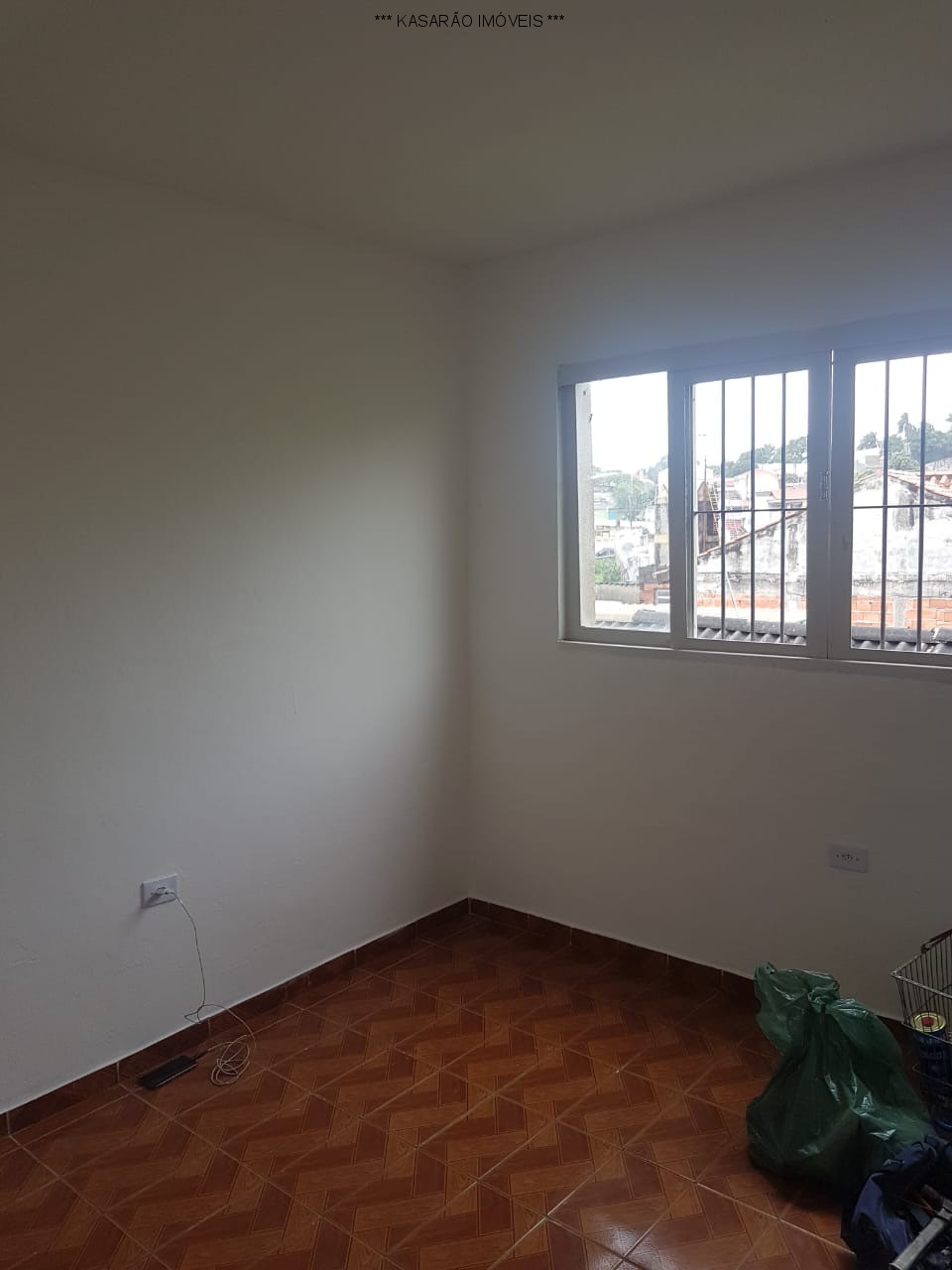 Imagem Casa com 2 Quartos para Alugar, 70 m²em Vila Guedes - São Paulo Imagem Casa com 2 Quartos para Alugar, 70 m²em Vila Guedes - São Paulo