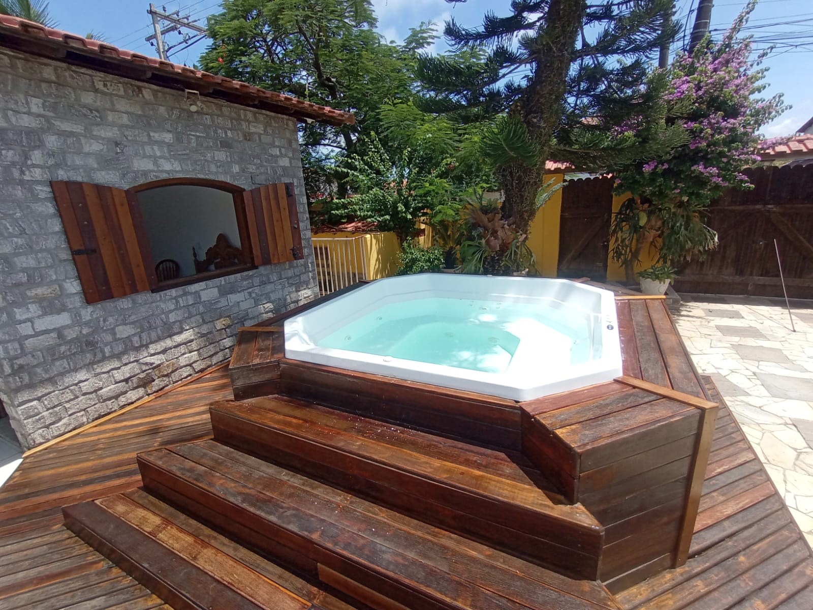 Imagem Casa com 4 Quartos à Venda, 402 m² em Jardim Atlântico Central (Itaipuaçu) - Maricá
