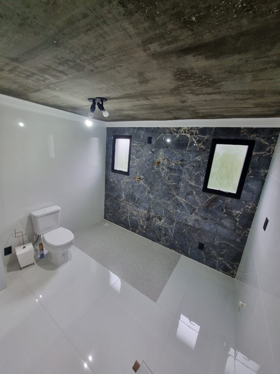 Imagem Cobertura com 2 Quartos à Venda, 150 m²em Ingleses do Rio Vermelho - Florianópolis Imagem Cobertura com 2 Quartos à Venda, 150 m²em Ingleses do Rio Vermelho - Florianópolis