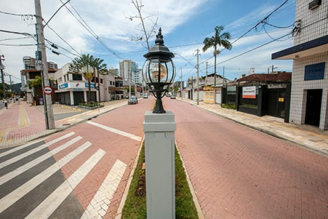 Imagem Casa de Condomínio com 2 Quartos à Venda,  em Guilhermina - Praia Grande