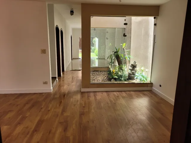 Imagem Sobrado com 3 Quartos à Venda, 229 m²em Campestre - Santo André