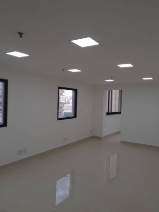 Imagem Sala Comercial à Venda ou Locação, 124 m² em Indianópolis - São Paulo