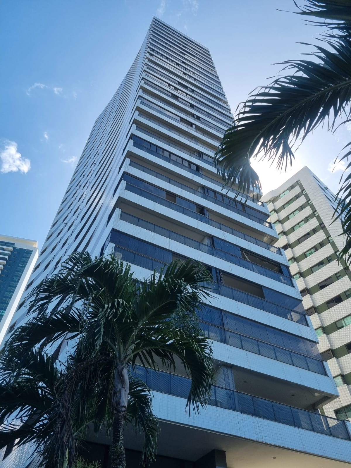 Imagem Apartamento com 4 Quartos à Venda, 201 m²em Ilha do Retiro - Recife