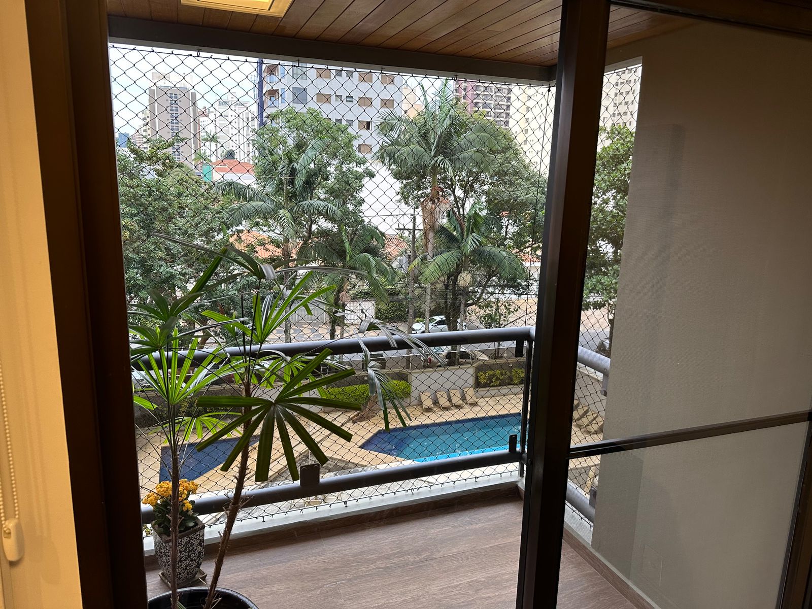 Imagem Apartamento com 3 Quartos à Venda, 115 m²em Cambuí - Campinas