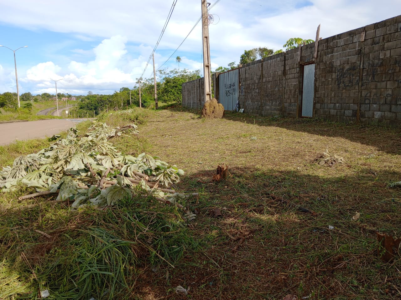 Imagem Terreno à Venda ou Locação, 6 m²em CIDADE UNIVERSITÁRIA IRANDUBA/AM - Iranduba Imagem Terreno à Venda ou Locação, 6 m²em CIDADE UNIVERSITÁRIA IRANDUBA/AM - Iranduba