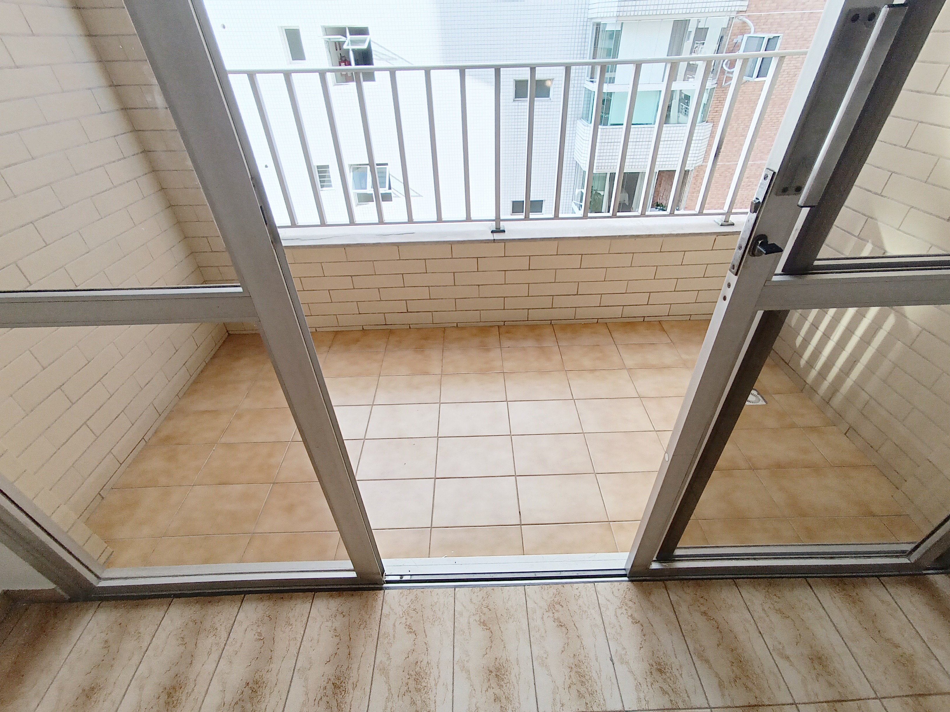 Imagem Apartamento com 2 Quartos para Alugar, 130 m² em Embaré - Santos Imagem Apartamento com 2 Quartos para Alugar, 130 m² em Embaré - Santos