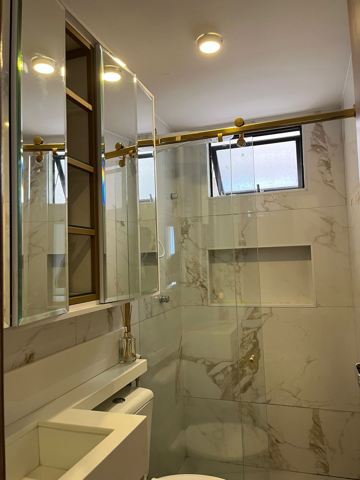 Imagem Apartamento com 3 Quartos à Venda, 76 m²em Meireles - Fortaleza