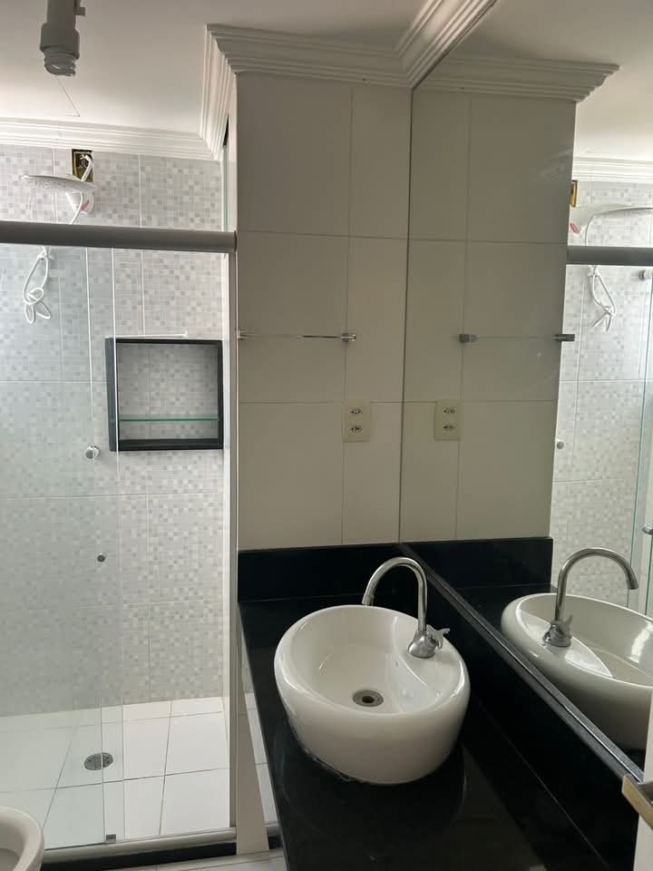 Imagem Apartamento com 4 Quartos à Venda, 136 m²em Alto da Ondina - Salvador 