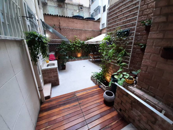 Imagem Apartamento com 2 Quartos à Venda, 107 m² em Copacabana - Rio de Janeiro