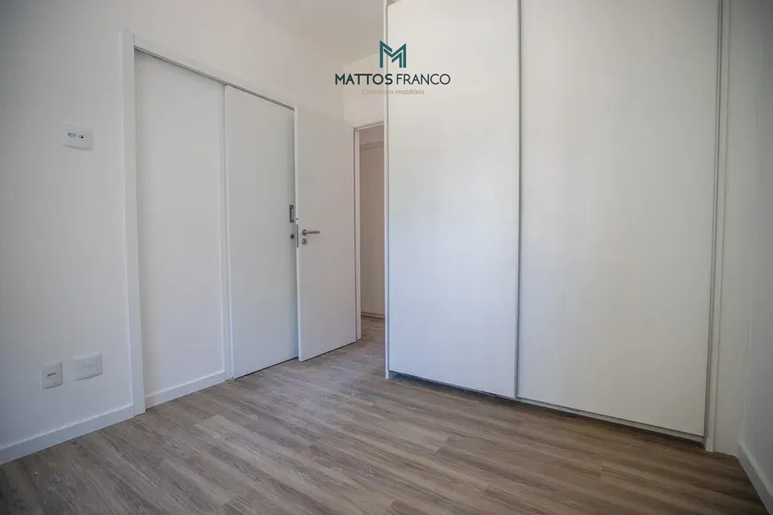 Imagem Apartamento com 4 Quartos à Venda, 131 m²em Santa Efigênia - Belo Horizonte Imagem Apartamento com 4 Quartos à Venda, 131 m²em Santa Efigênia - Belo Horizonte