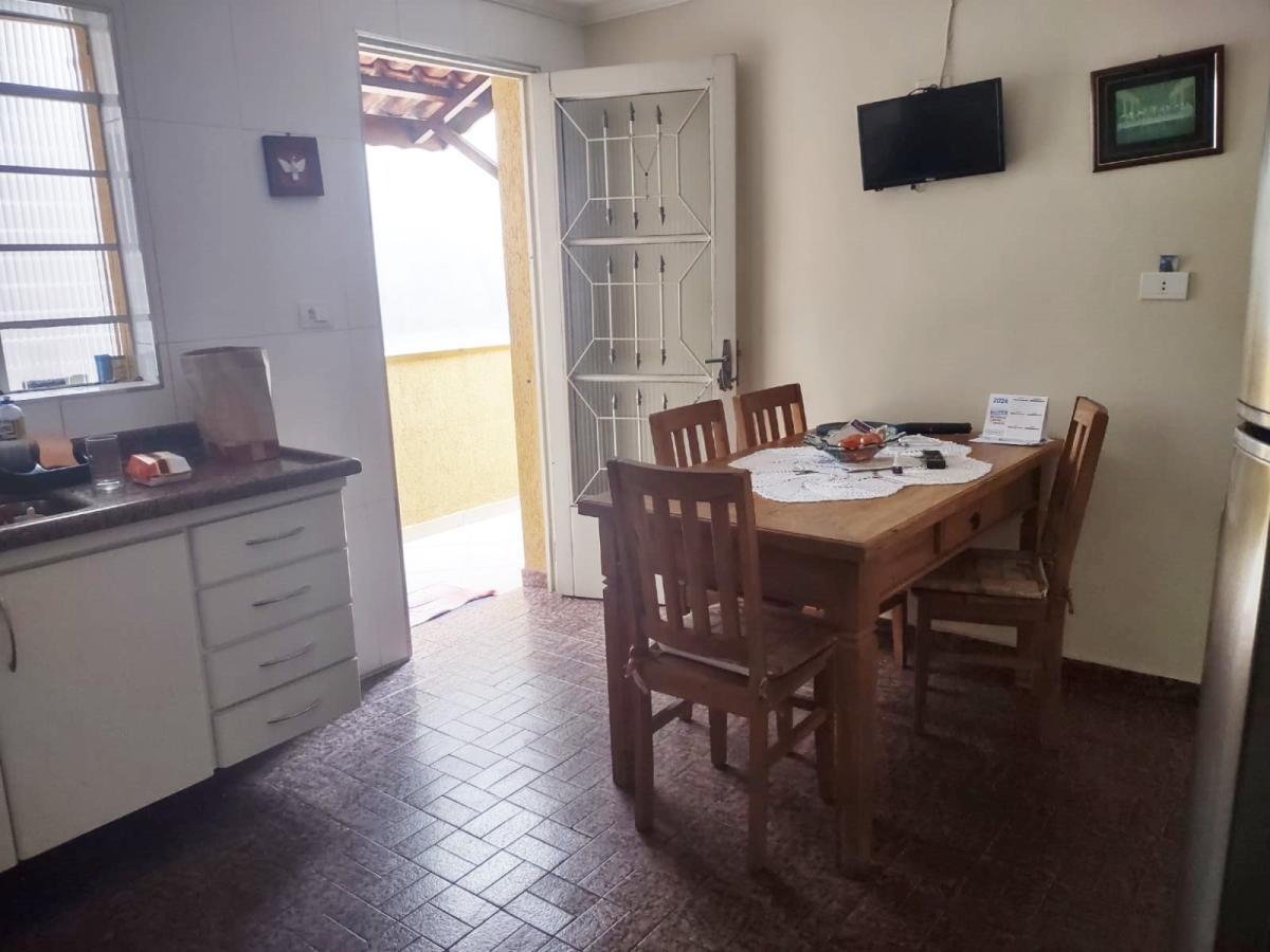 Imagem Sobrado com 4 Quartos à Venda, 172 m²em Monotrilho Oratório (Linha Prata-Verde do Metrô) - São Paulo Imagem Sobrado com 4 Quartos à Venda, 172 m²em Monotrilho Oratório (Linha Prata-Verde do Metrô) - São Paulo
