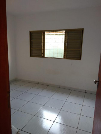 Imagem Casa com 2 Quartos à Venda, 83 m² em Conjunto Flávio Cavalari - Ituverava