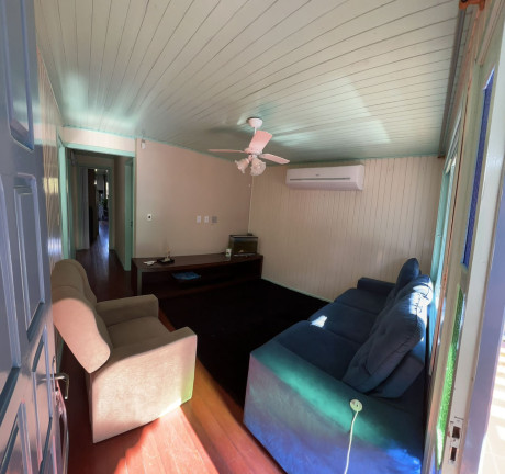 Imagem Casa com 4 Quartos à Venda, 1 m² em Centro - Canela