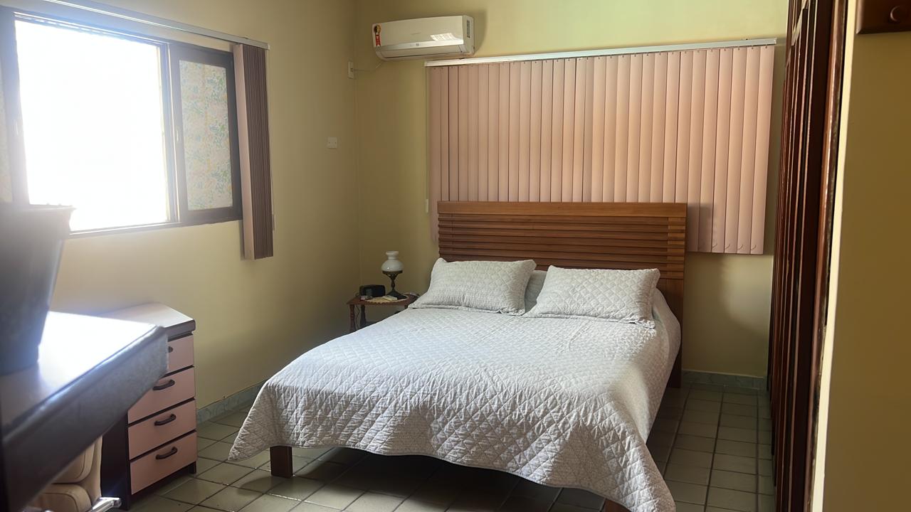 Imagem Casa com 3 Quartos à Venda, 179 m² em Varzea - Recife Imagem Casa com 3 Quartos à Venda, 179 m² em Varzea - Recife