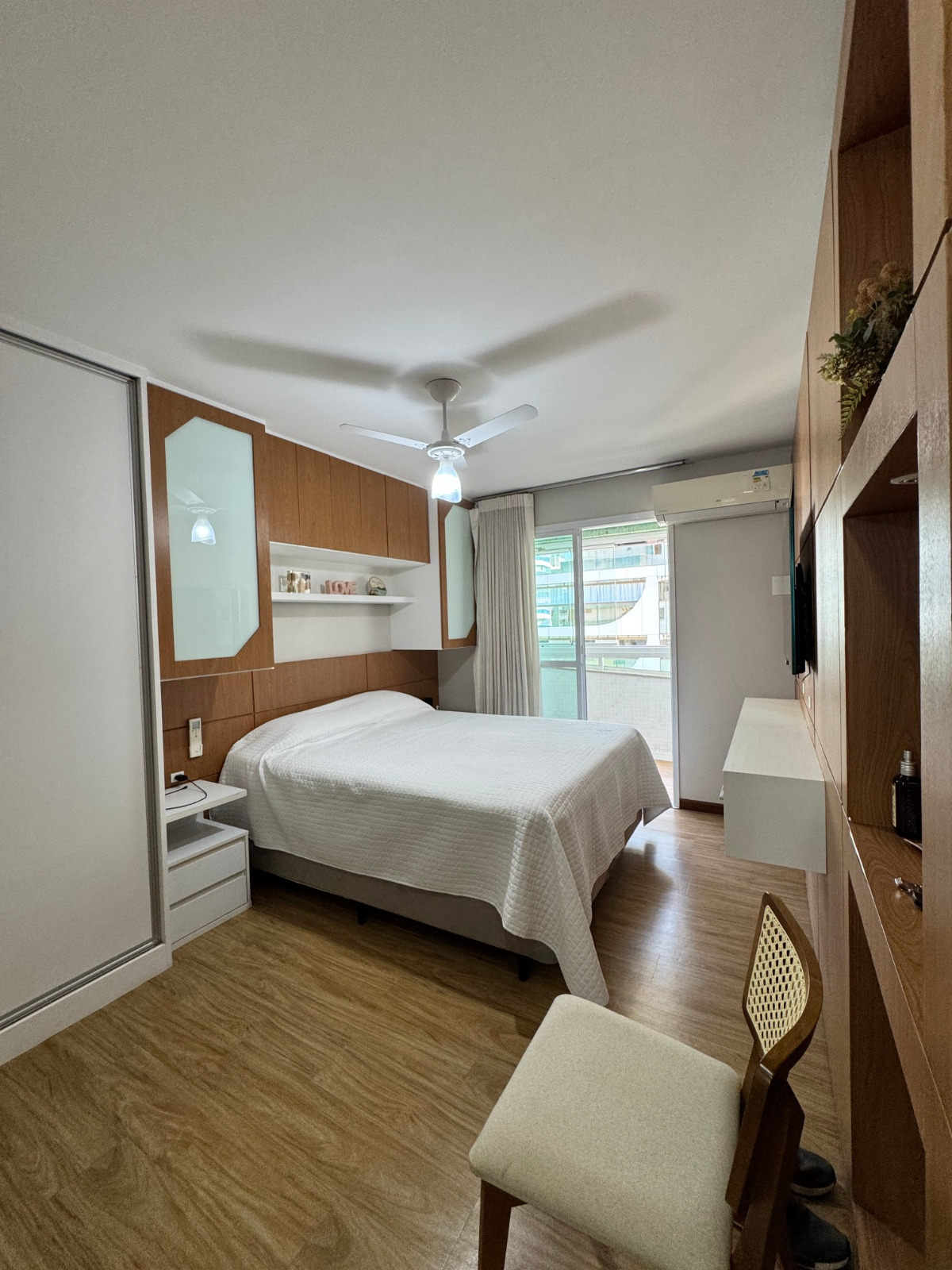 Imagem Apartamento com 3 Quartos à Venda, 115 m² em Praia da Costa - Vila Velha Imagem Apartamento com 3 Quartos à Venda, 115 m² em Praia da Costa - Vila Velha