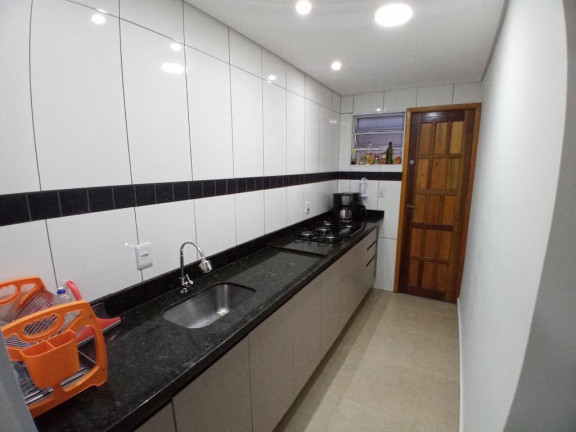 Imagem Casa com 2 Quartos à Venda, 115 m² em Centro - Peruíbe