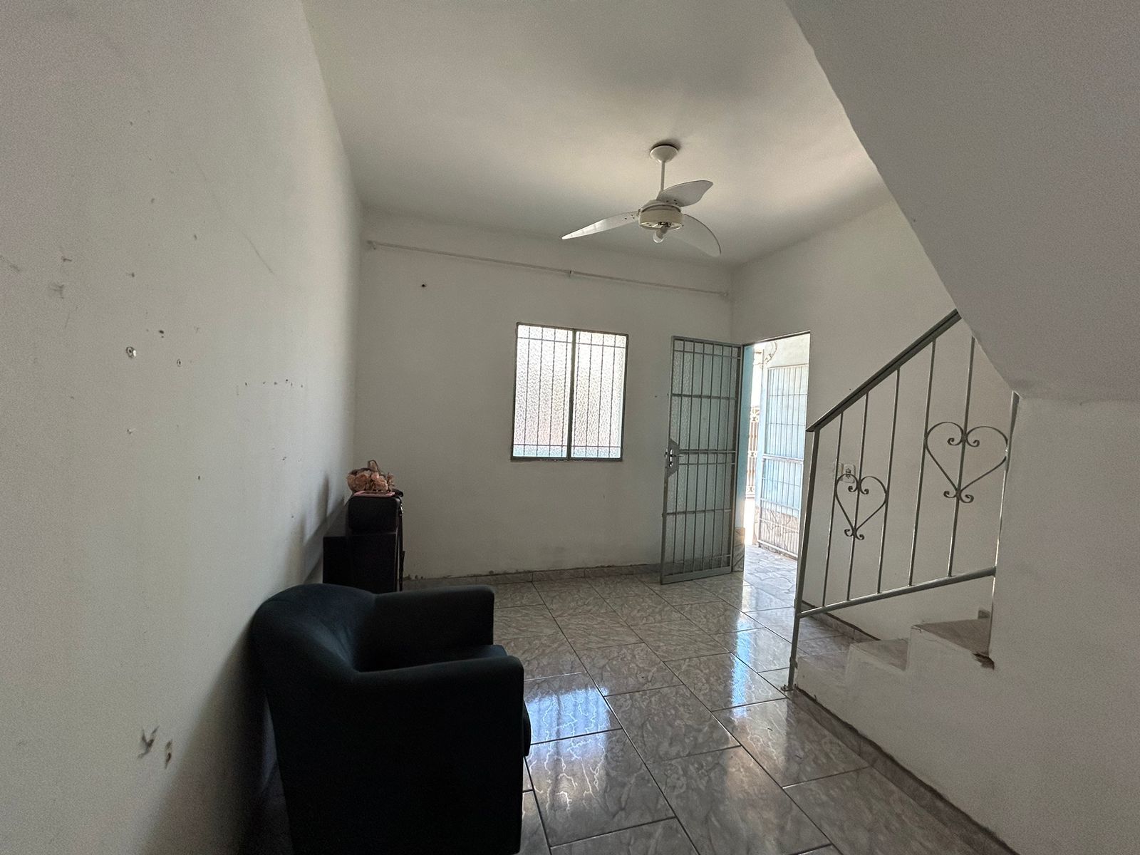 Imagem Casa de Vila com 2 Quartos à Venda, 80 m²em Campo Grande - Rio de Janeiro Imagem Casa de Vila com 2 Quartos à Venda, 80 m²em Campo Grande - Rio de Janeiro