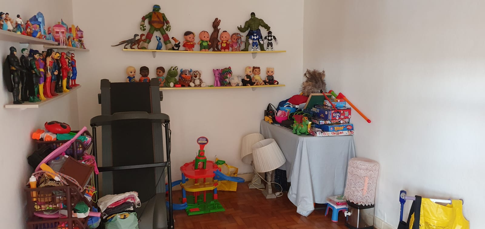 Imagem Casa com 2 Quartos à Venda, 20 m²em Vila Brás Cubas - Mogi das Cruzes