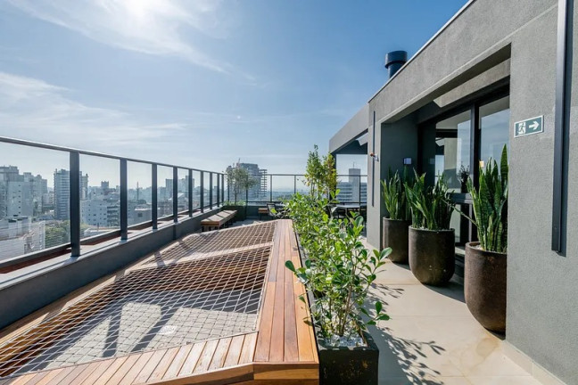 Imagem Apartamento com 1 Quarto à Venda,  em Petrópolis - Porto Alegre
