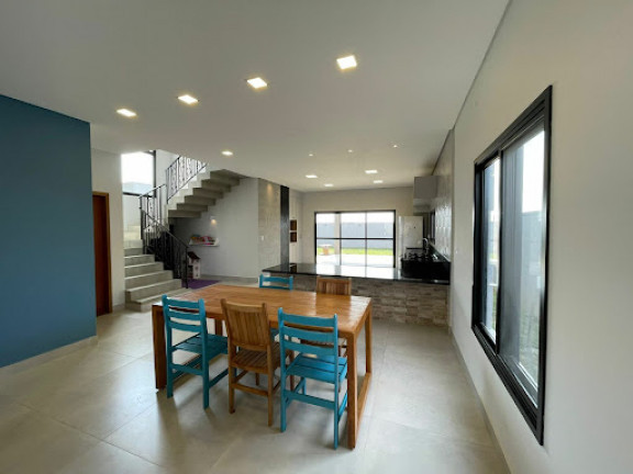 Imagem Casa de Condomínio com 4 Quartos à Venda, 223 m² em Parque Residencial Maria Elmira - Caçapava