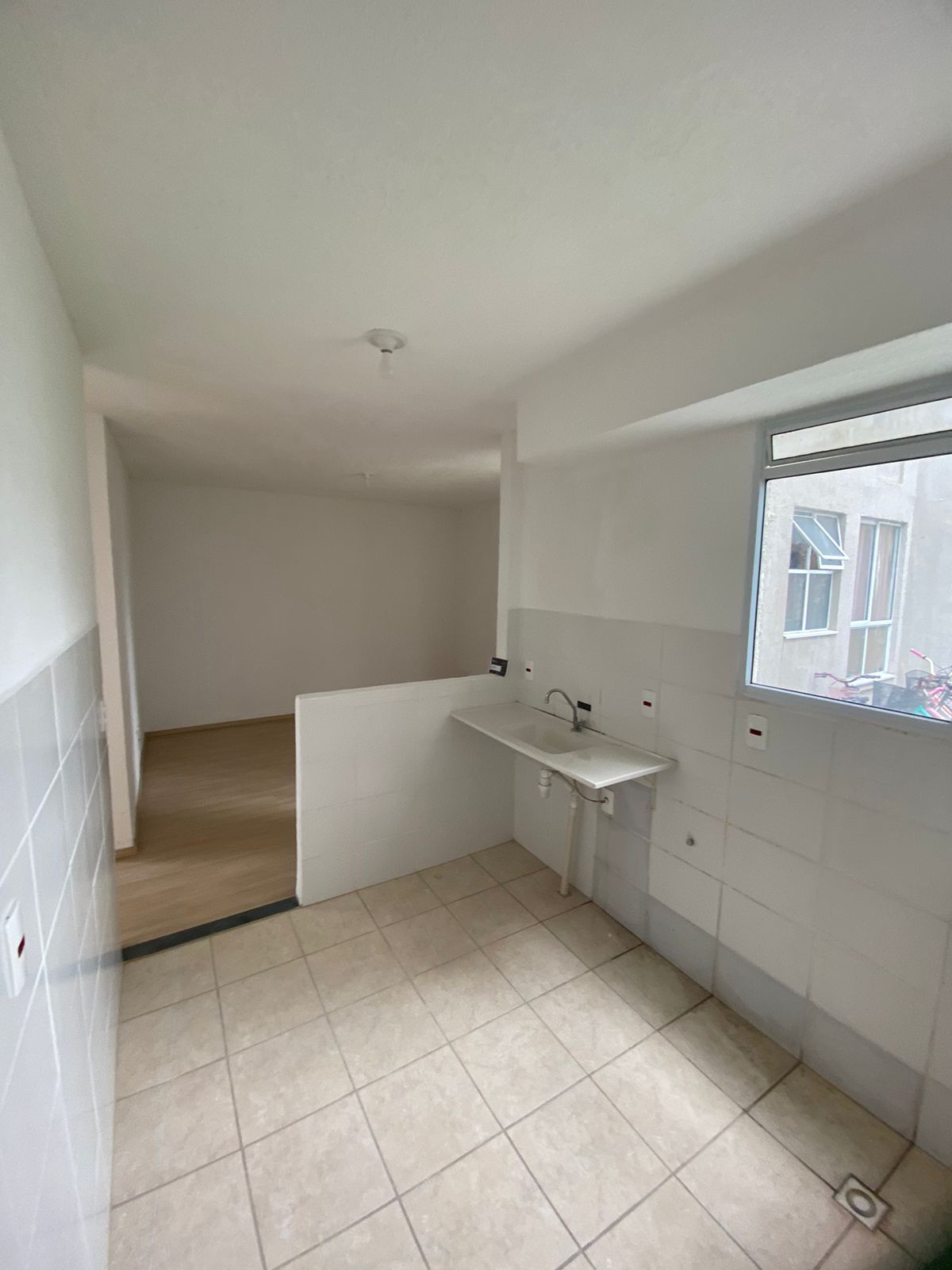 Imagem Apartamento com 2 Quartos à Venda, 45 m² em Santa Cruz - Rio de Janeiro