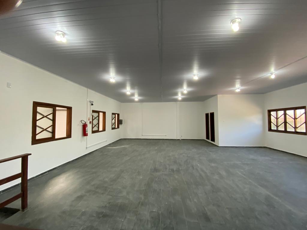 Imagem Galpão para Alugar, 1.300 m² em Jardim Henriqueta - Taboão da Serra Imagem Galpão para Alugar, 1.300 m² em Jardim Henriqueta - Taboão da Serra