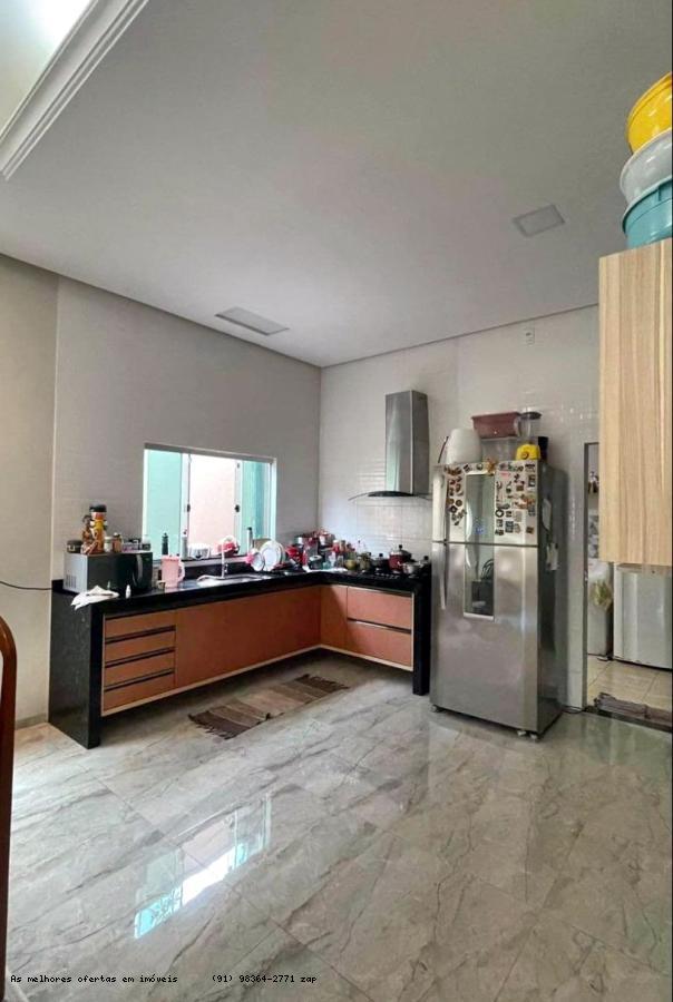 Imagem Casa com 3 Quartos à Venda, 210 m²em Belo Horizonte - Marabá Imagem Casa com 3 Quartos à Venda, 210 m²em Belo Horizonte - Marabá