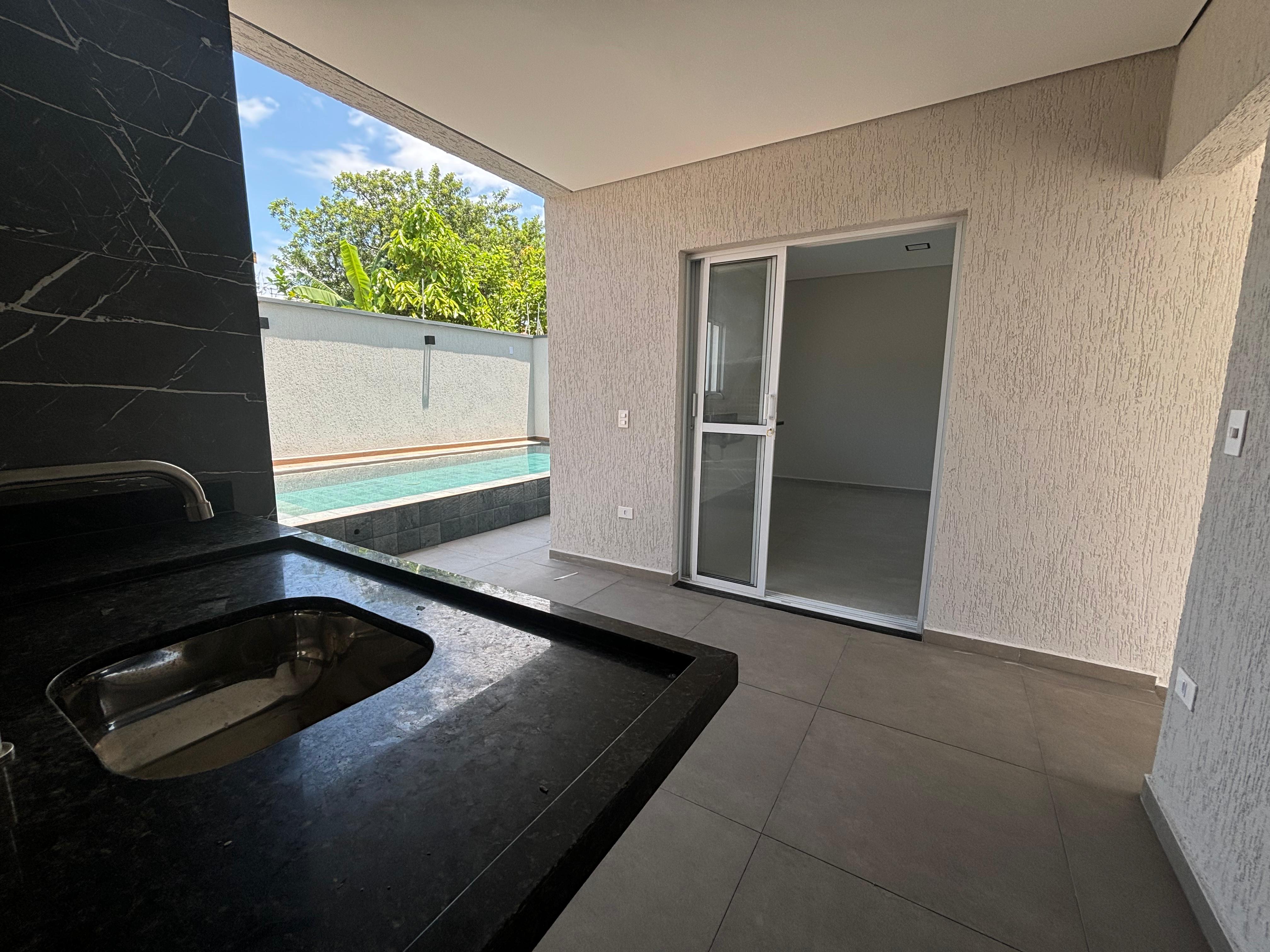 Imagem Casa com 3 Quartos à Venda, 102 m²em Balneário São Marcos - Itanhaém Imagem Casa com 3 Quartos à Venda, 102 m²em Balneário São Marcos - Itanhaém
