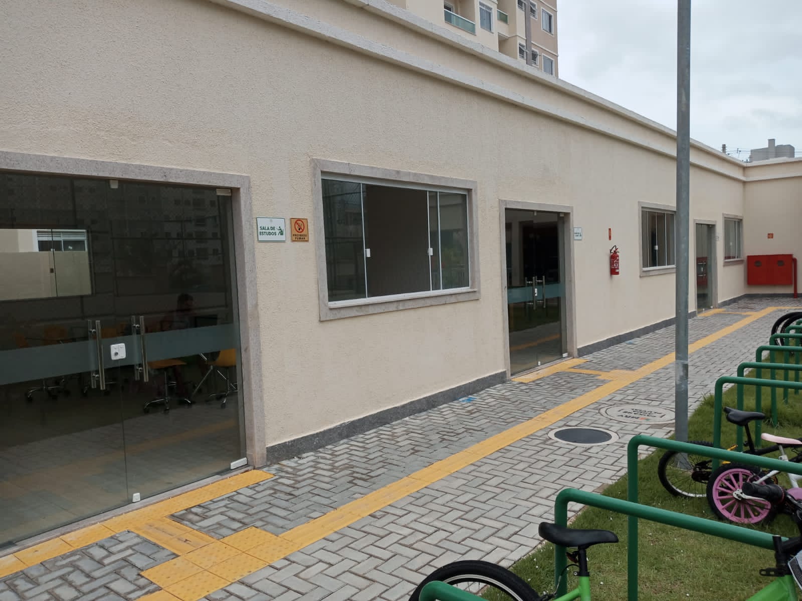 Imagem Apartamento com 2 Quartos para Alugar, 54 m² em Centro - Lauro de Freitas Imagem Apartamento com 2 Quartos para Alugar, 54 m² em Centro - Lauro de Freitas