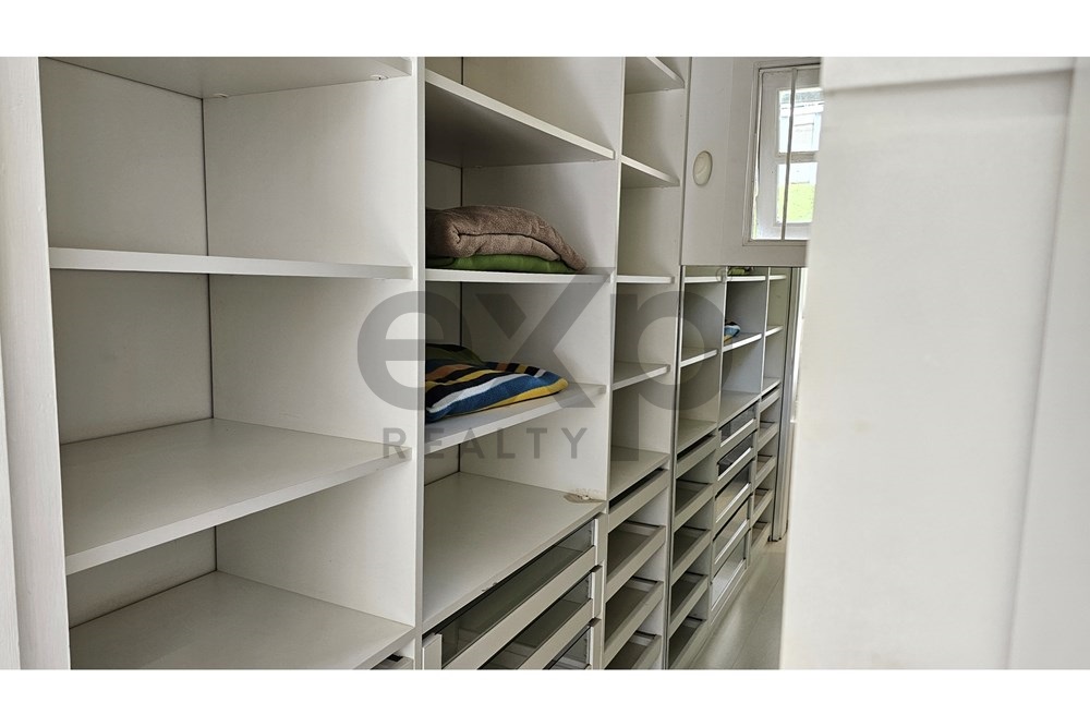 Imagem Casa de Condomínio com 4 Quartos à Venda, 285 m² em Itaipava - Petrópolis