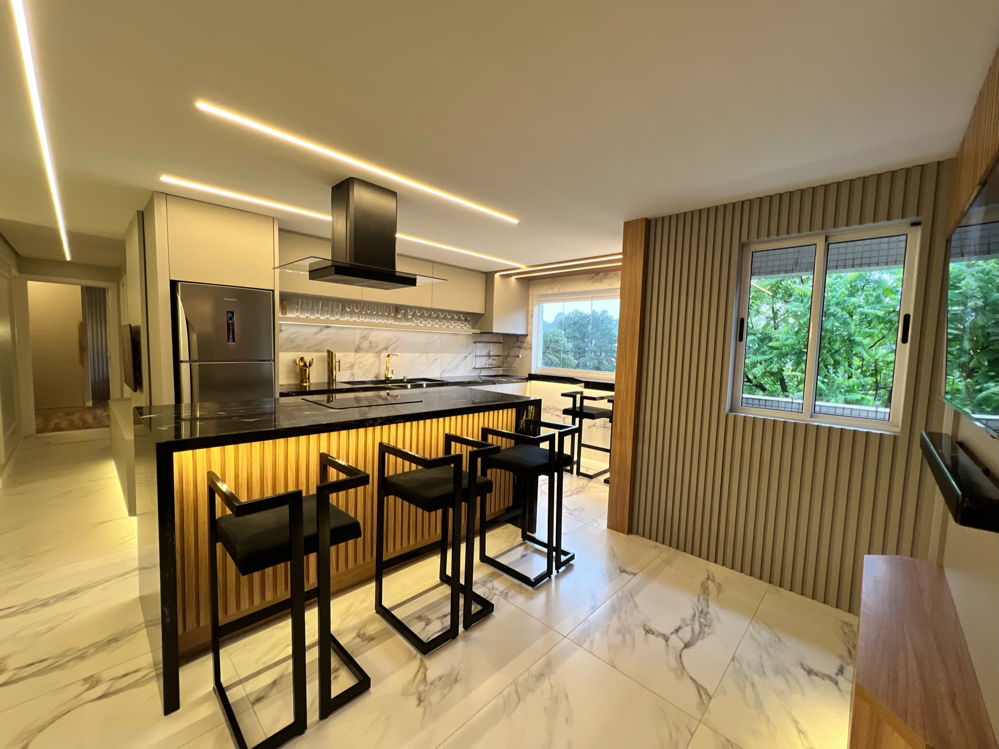Imagem Apartamento com 3 Quartos à Venda, 114 m²em Cascatinha - Curitiba Imagem Apartamento com 3 Quartos à Venda, 114 m²em Cascatinha - Curitiba