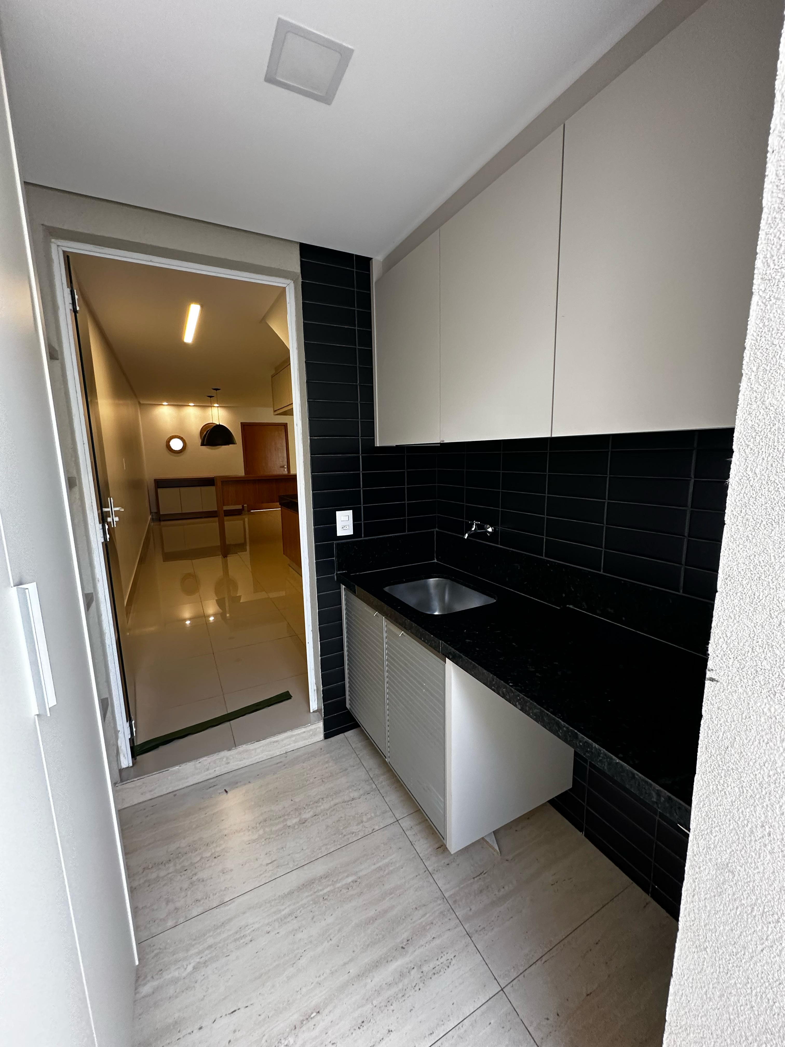 Imagem Sobrado com 3 Quartos à Venda, 161 m²em Sítios Santa Luzia - Aparecida de Goiânia