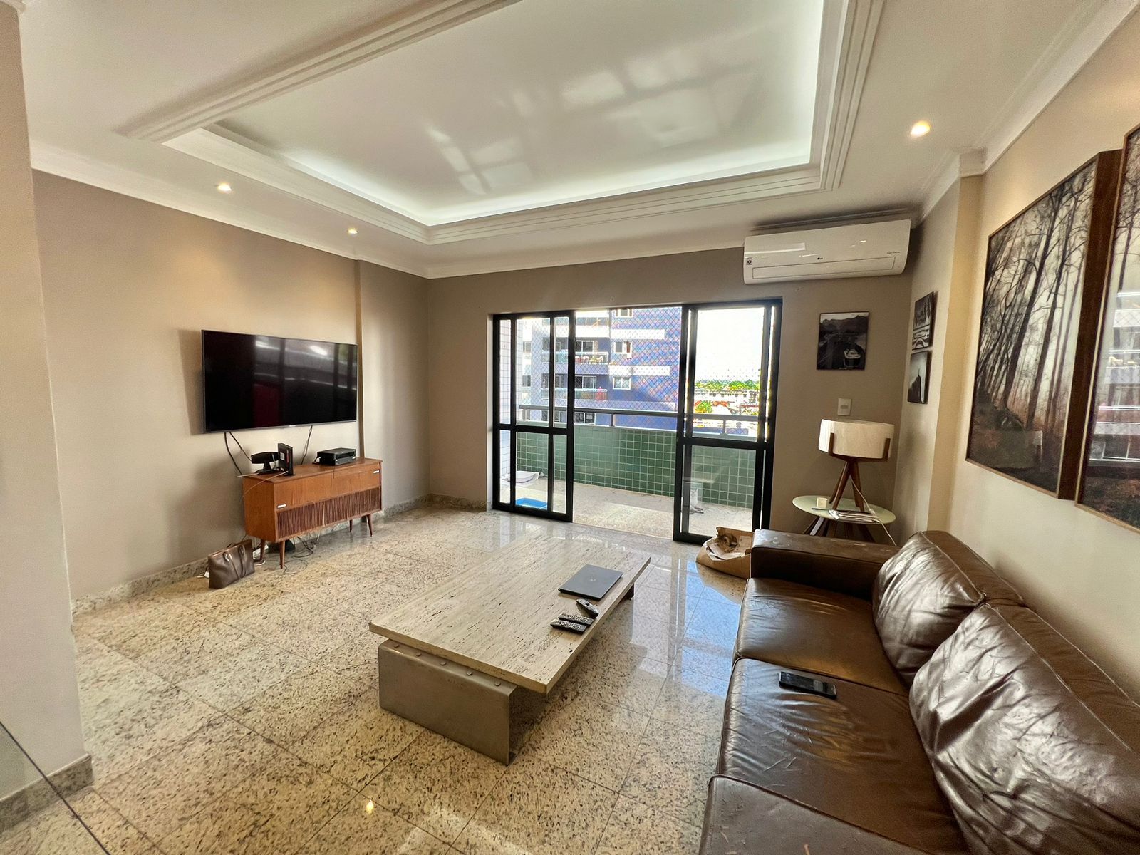 Imagem Apartamento com 3 Quartos para Alugar, 135 m²em Umarizal - Belém