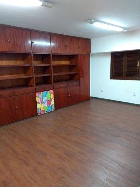 Imagem Casa com 4 Quartos à Venda, 300 m²em Alto Barroca - Belo Horizonte Imagem Casa com 4 Quartos à Venda, 300 m²em Alto Barroca - Belo Horizonte