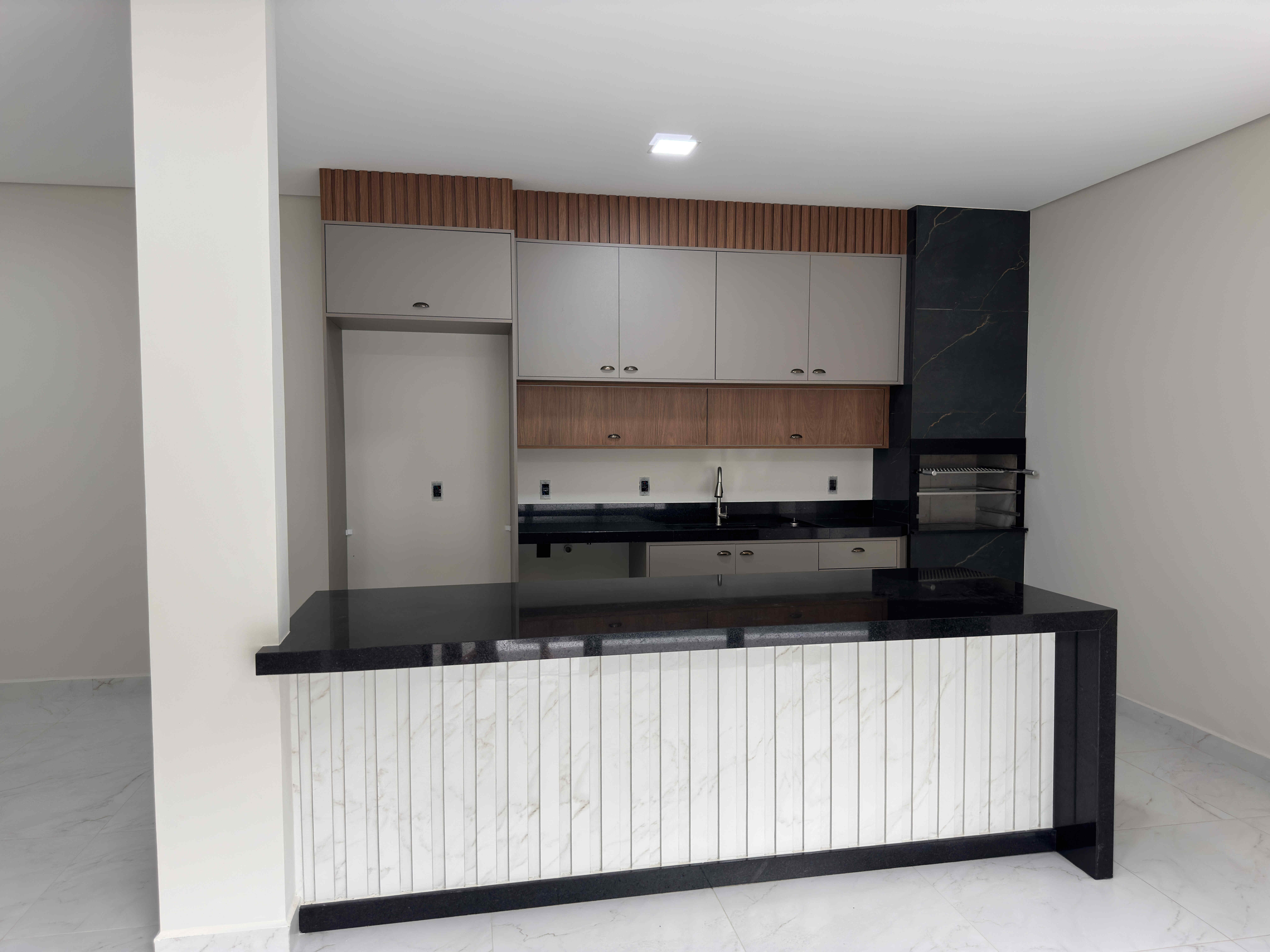Imagem Casa de Condomínio com 4 Quartos à Venda, 175 m²em Jardim Guarujá - Salto Imagem Casa de Condomínio com 4 Quartos à Venda, 175 m²em Jardim Guarujá - Salto