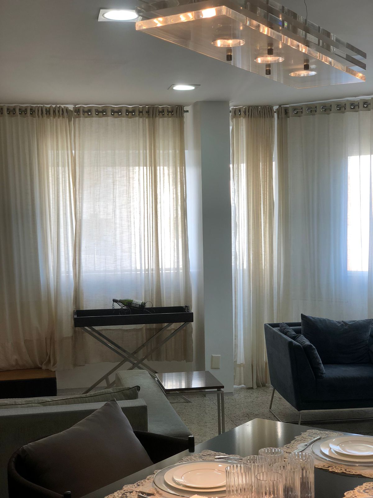 Imagem Apartamento com 4 Quartos à Venda, 150 m²em Meireles - Fortaleza