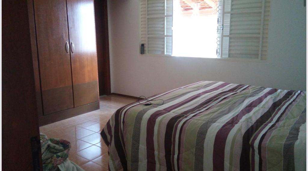 Imagem Casa de Condomínio com 3 Quartos à Venda ou Locação, 350 m²em Parque Xangrilá - Campinas Imagem Casa de Condomínio com 3 Quartos à Venda ou Locação, 350 m²em Parque Xangrilá - Campinas