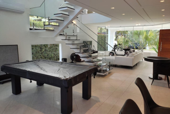 Imagem Casa de Condomínio com 3 Quartos à Venda, 548 m² em Centro - Bertioga