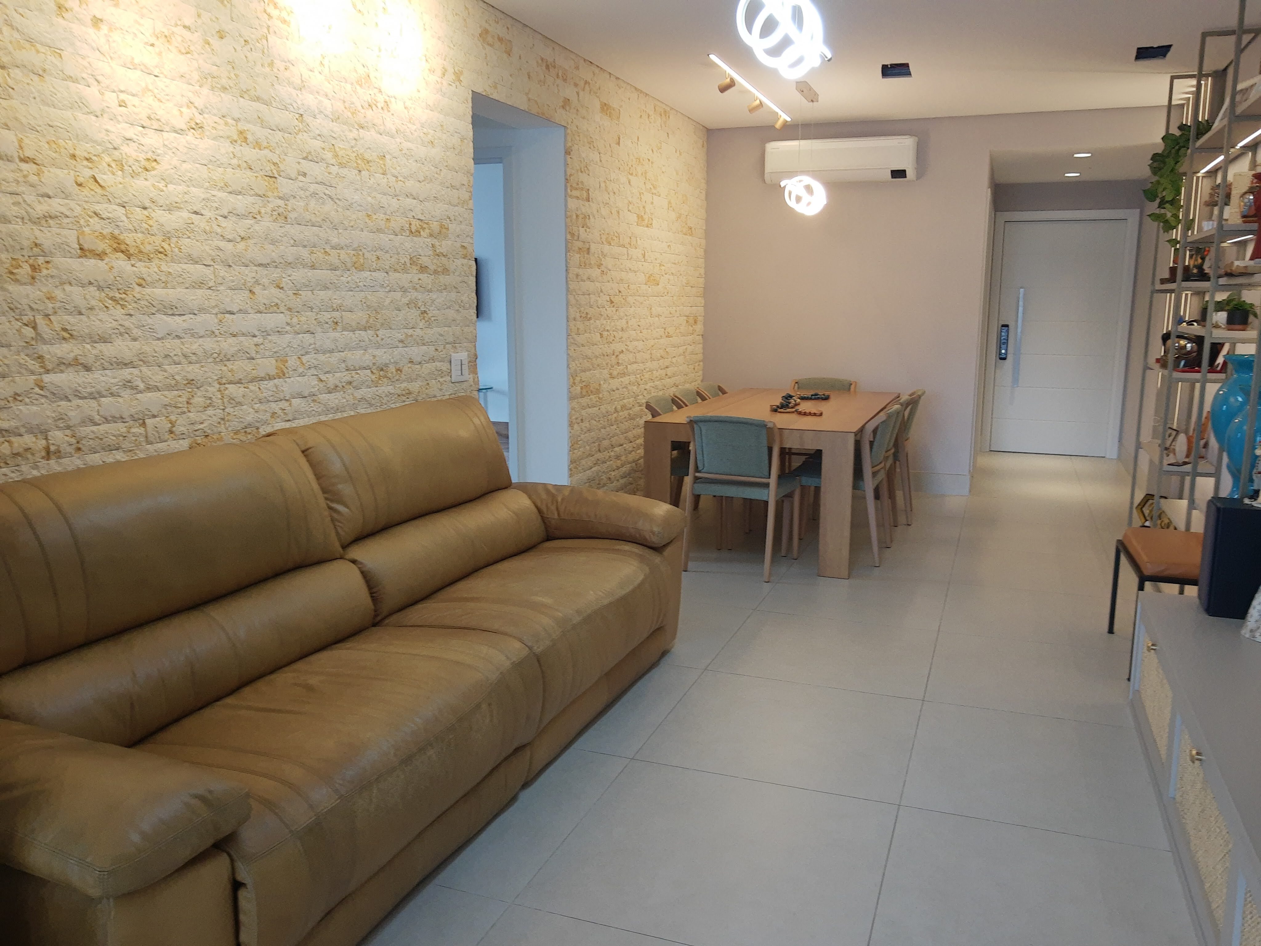 Imagem Apartamento com 3 Quartos à Venda, 132 m² em Pompéia - Santos